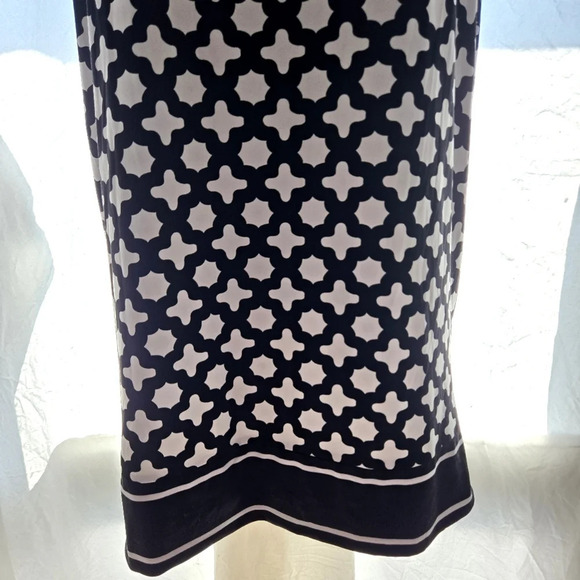 Adorable Black and White Dress EUC - Picture 3 of 8